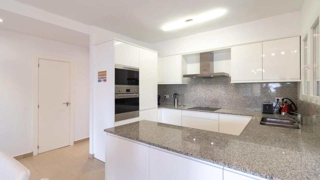 Modern 2 Bedroom Apartment 100 M From The Beach Javea Ngoại thất bức ảnh