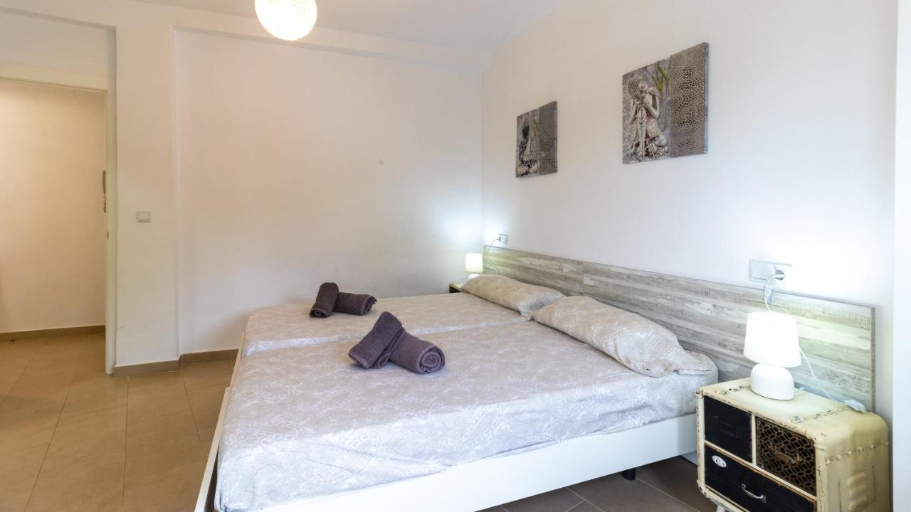 Modern 2 Bedroom Apartment 100 M From The Beach Javea Ngoại thất bức ảnh