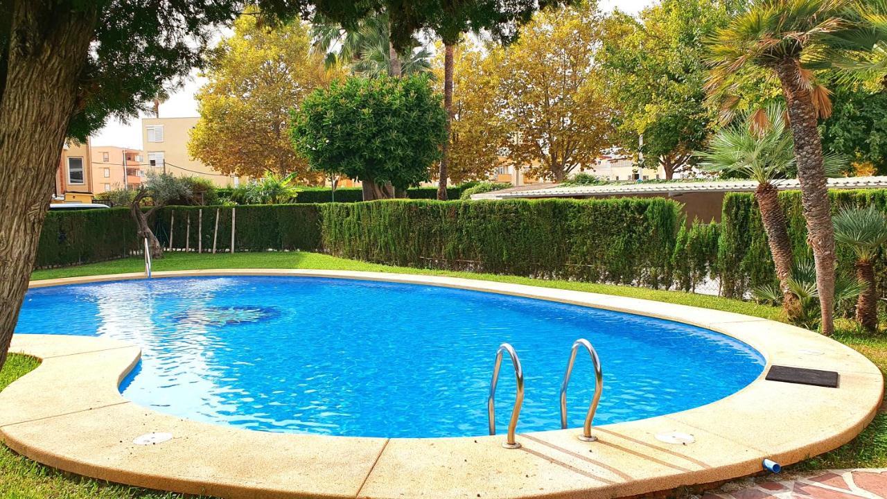 Modern 2 Bedroom Apartment 100 M From The Beach Javea Ngoại thất bức ảnh